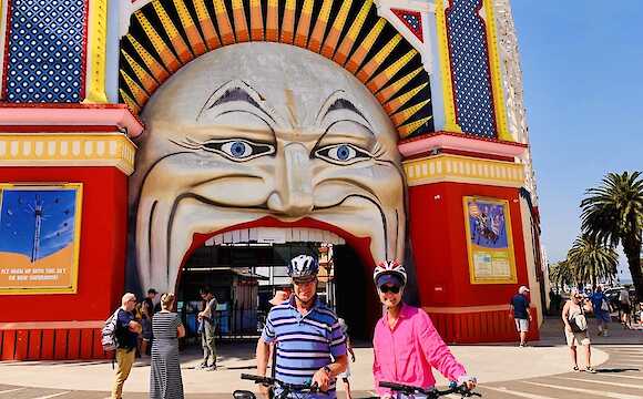 Bayside Neighborhoods of Melbourne Bike Tour